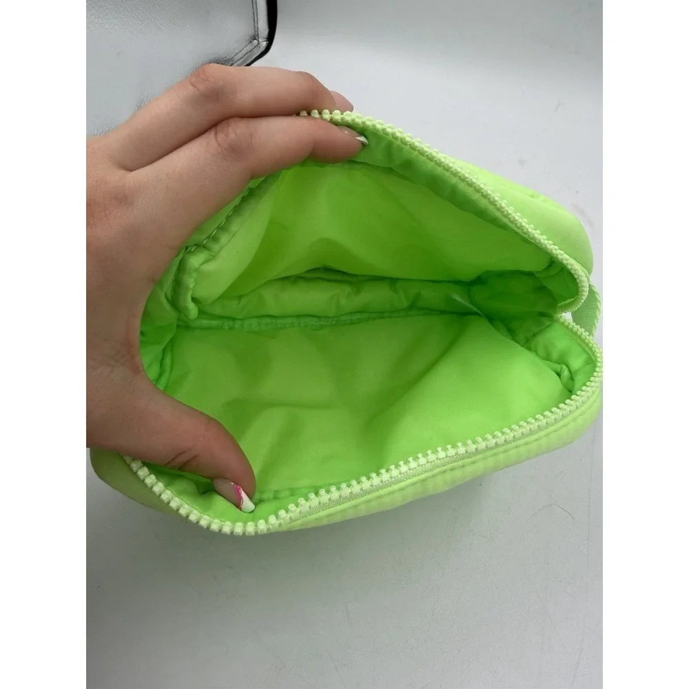 ULTA Light Green Quilted Zipper Makeup Bag Approx 9 x 6 in